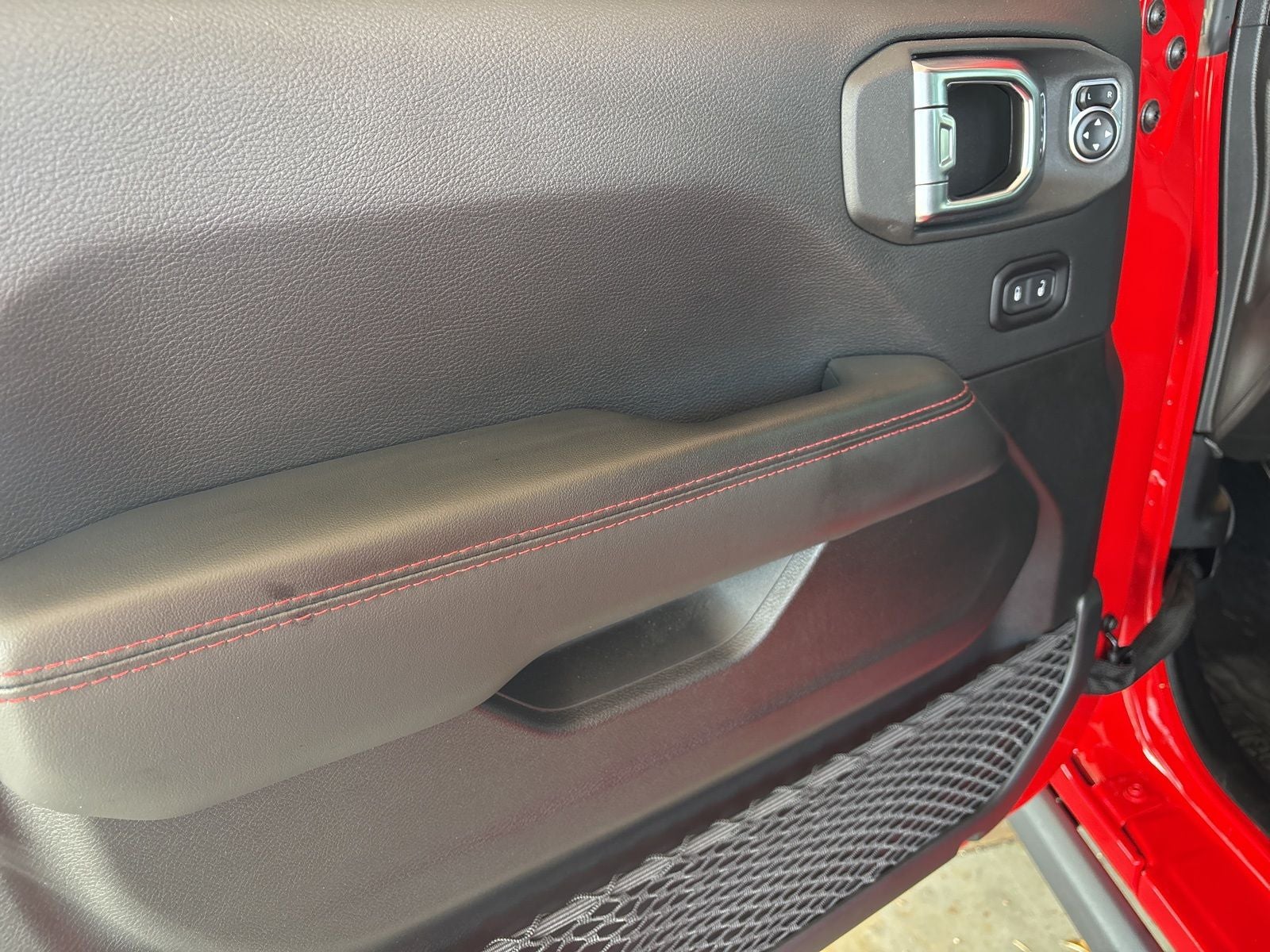 2025 Jeep Wrangler 2-Door Recon 4x4