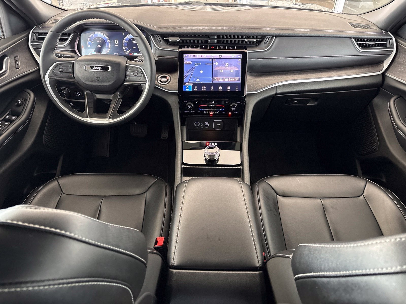 2024 Jeep Grand Cherokee L Limited 4x2