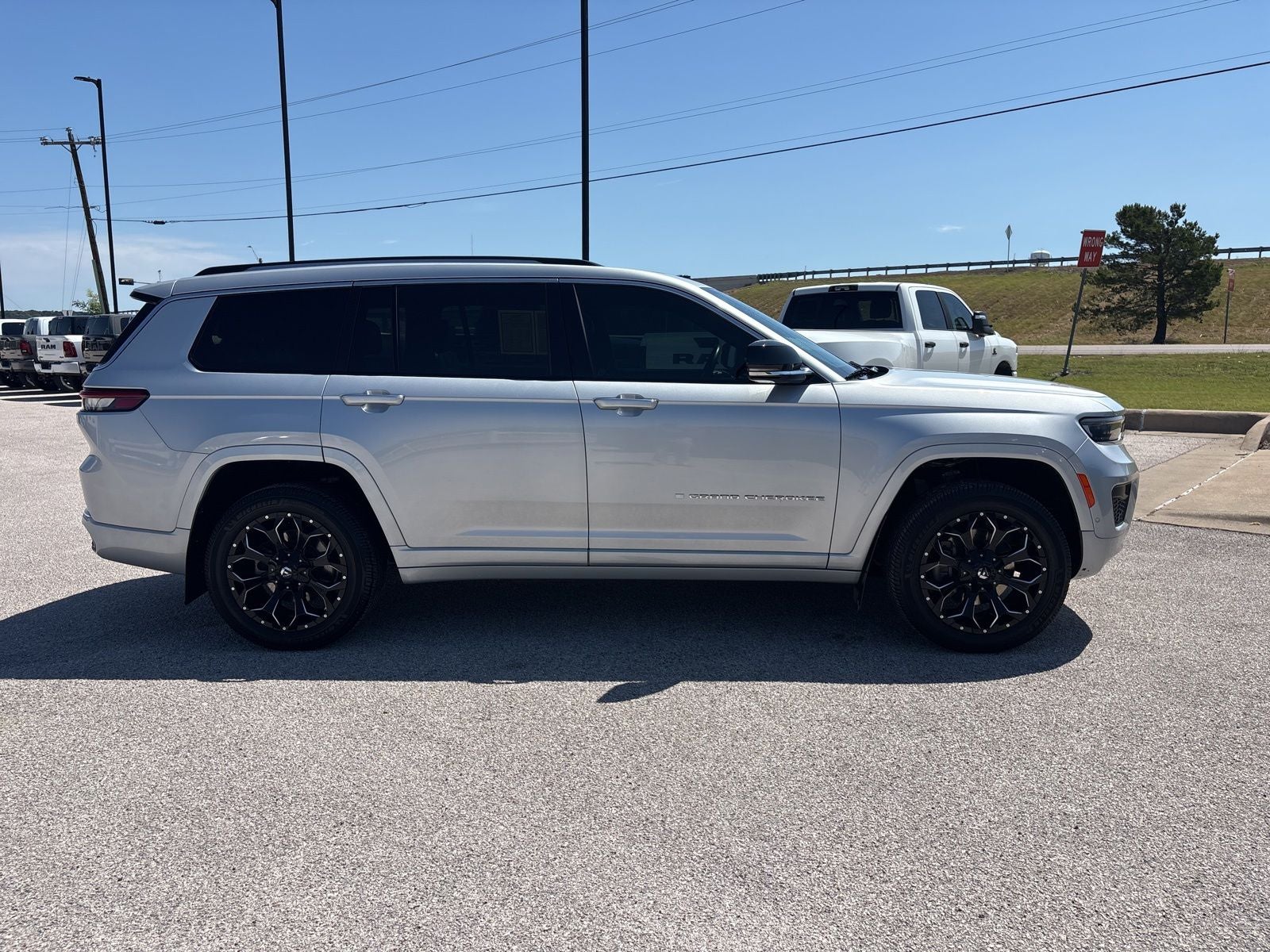 2021 Jeep Grand Cherokee L Overland 4x4