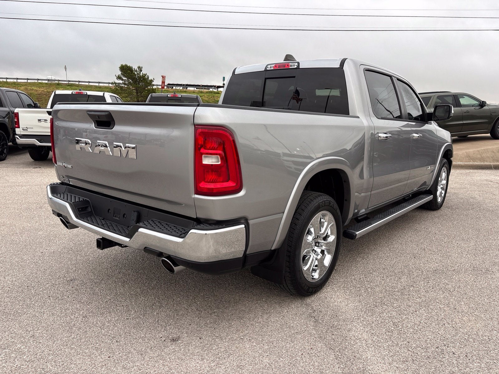 2025 RAM Ram 1500 Lone Star Crew Cab 4x2 5'7' Box