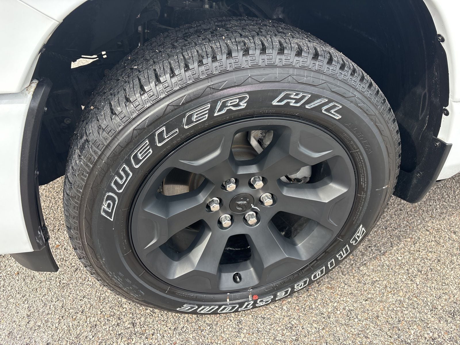 2025 RAM Ram 1500 Tradesman Crew Cab 4x2 5'7' Box