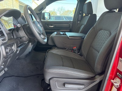 2026 RAM Ram 1500 Express Crew Cab 4x2 5'7' Box