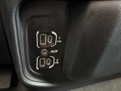 2022 RAM Ram 1500 Tradesman Crew Cab 4x2 6'4' Box