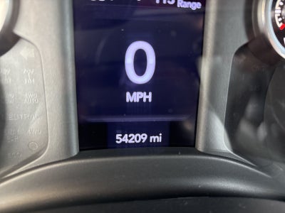 2022 RAM Ram 1500 Tradesman Crew Cab 4x2 6'4' Box