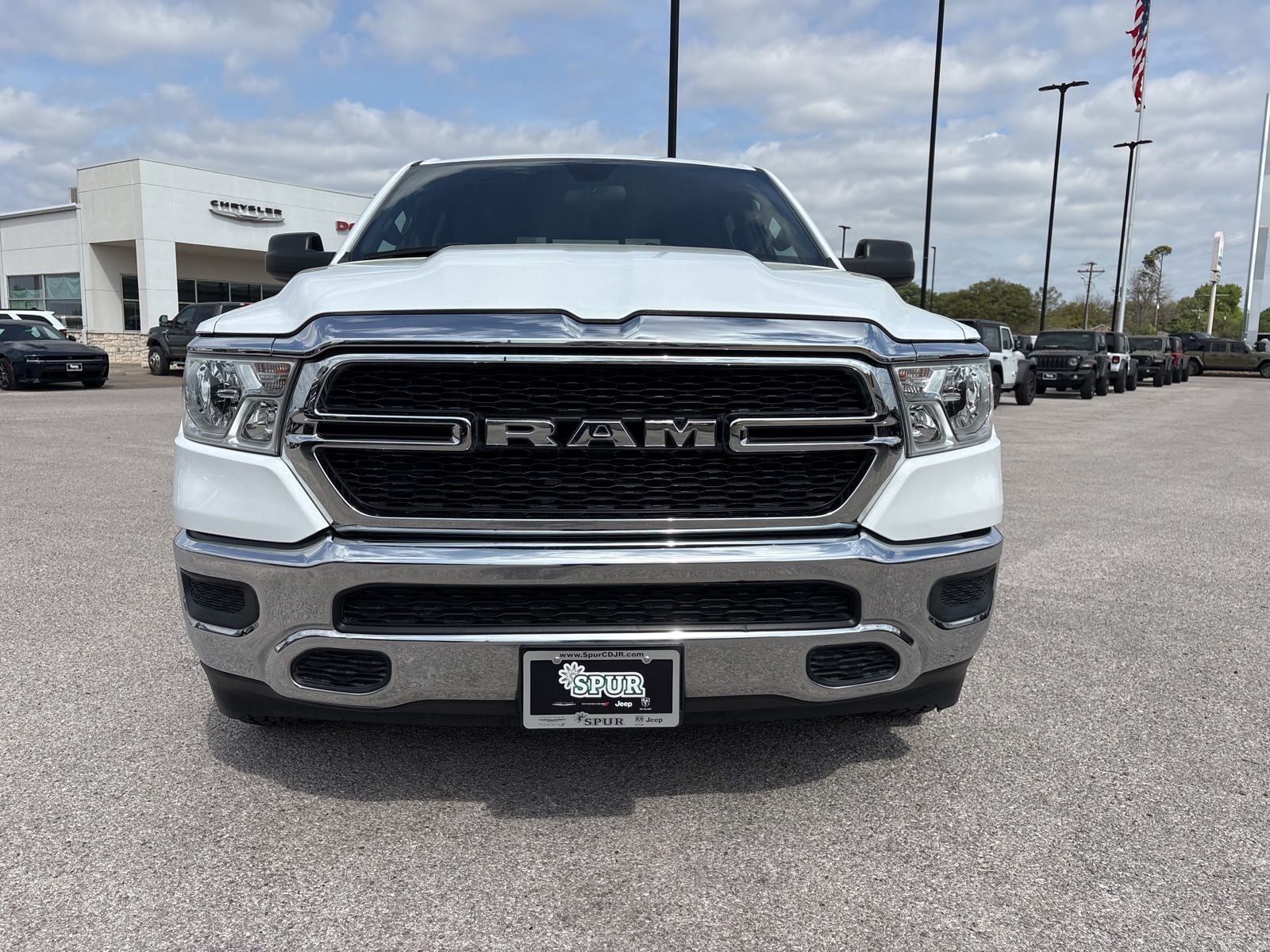 2022 RAM Ram 1500 Tradesman Crew Cab 4x2 6'4' Box