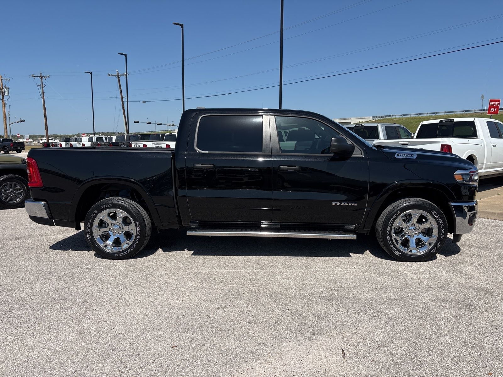 2025 RAM Ram 1500 Lone Star Crew Cab 4x4 5'7' Box