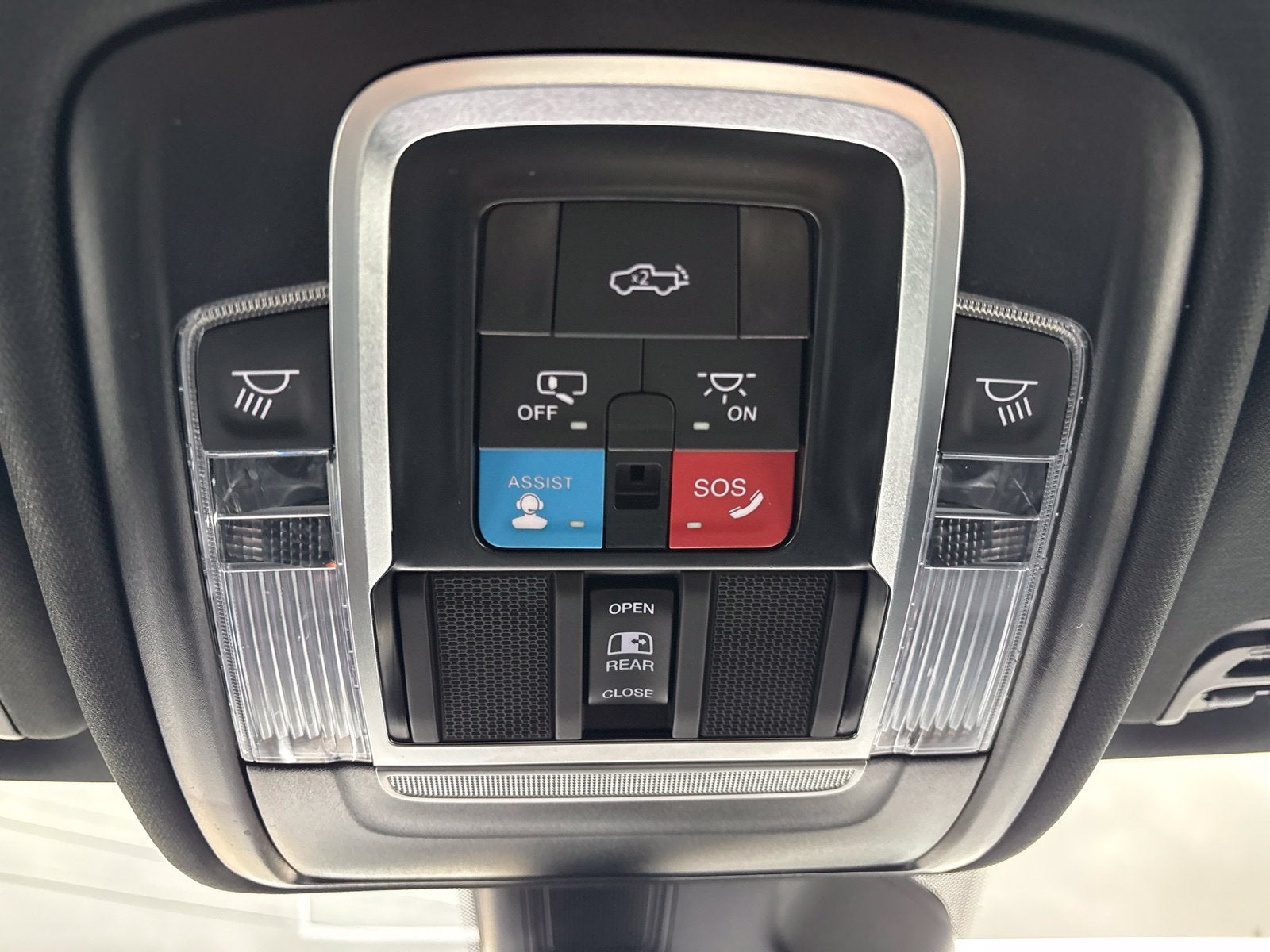 2026 RAM Ram 1500 Lone Star Crew Cab 4x4 5'7' Box