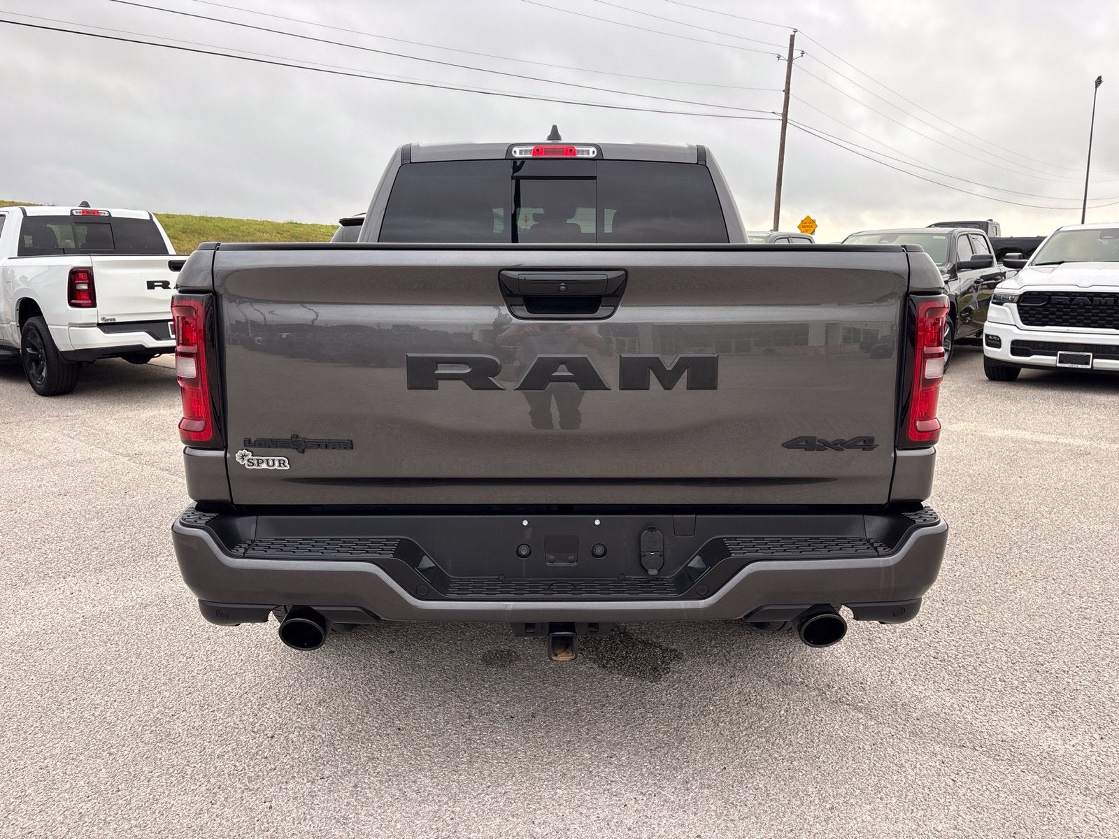 2026 RAM Ram 1500 Lone Star Crew Cab 4x4 5'7' Box