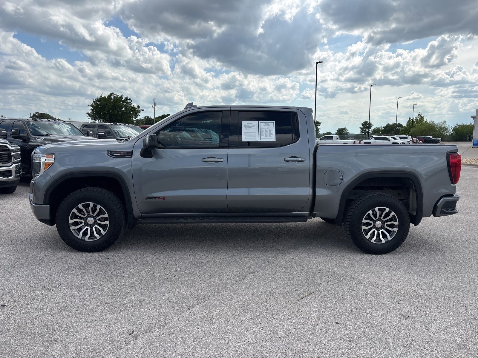 2021 GMC Sierra 1500 4WD Crew Cab Short Box AT4