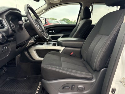 2018 Nissan TITAN SV