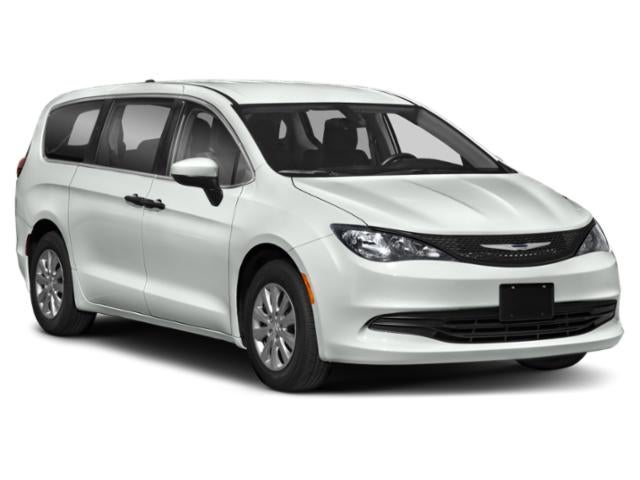 2020 Chrysler Voyager LX