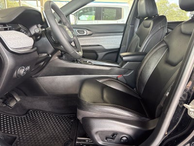 2024 Jeep Compass Latitude Lux FWD