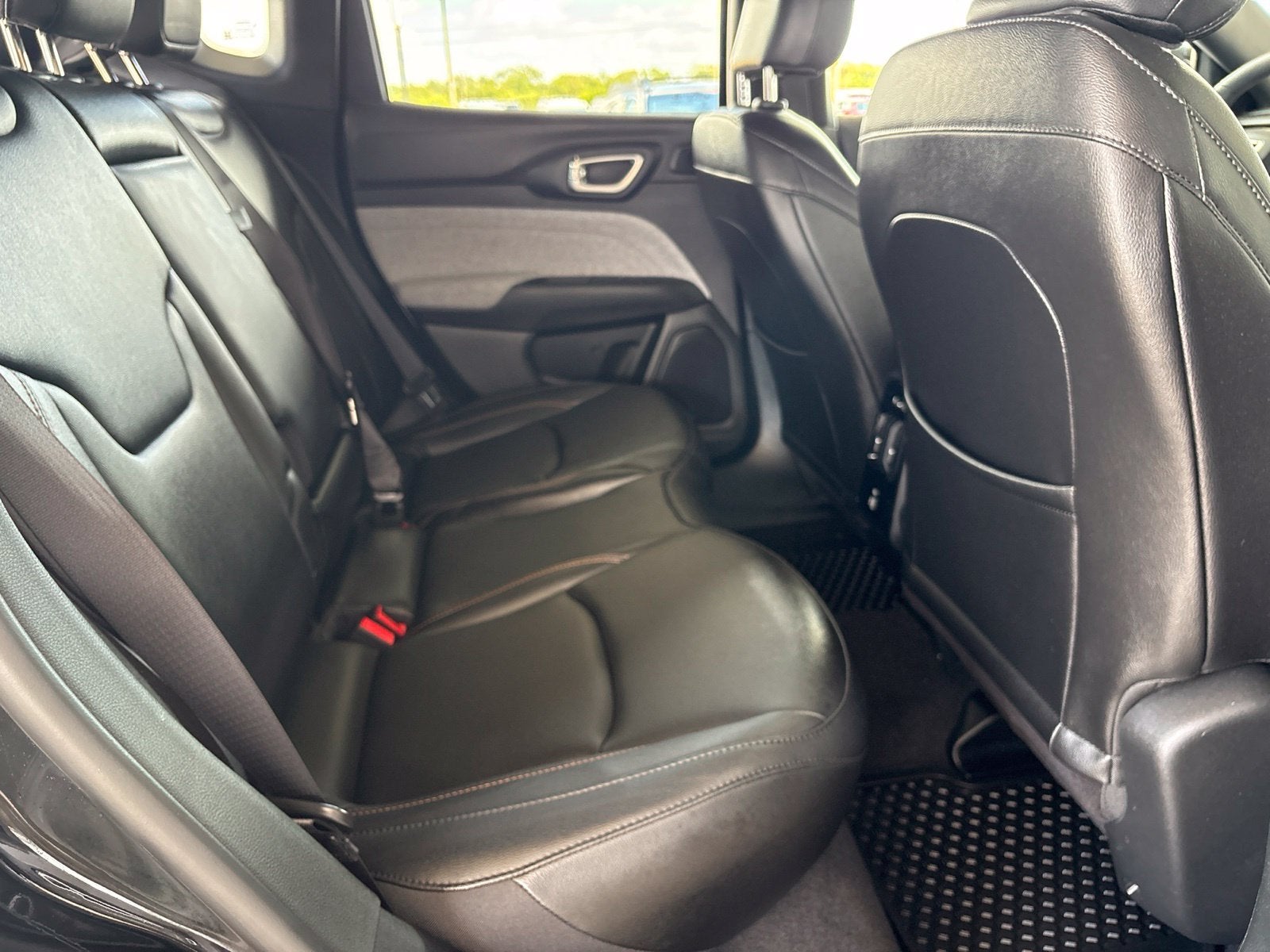 2024 Jeep Compass Latitude Lux FWD