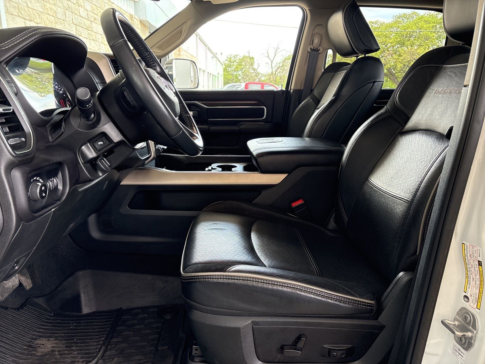 2022 RAM Ram 3500 Laramie Crew Cab 4x4 8' Box