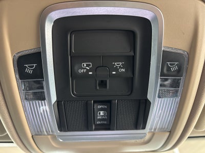 2022 RAM Ram 3500 Laramie Crew Cab 4x4 8' Box