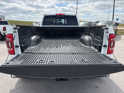 2022 RAM Ram 3500 Laramie Crew Cab 4x4 8' Box