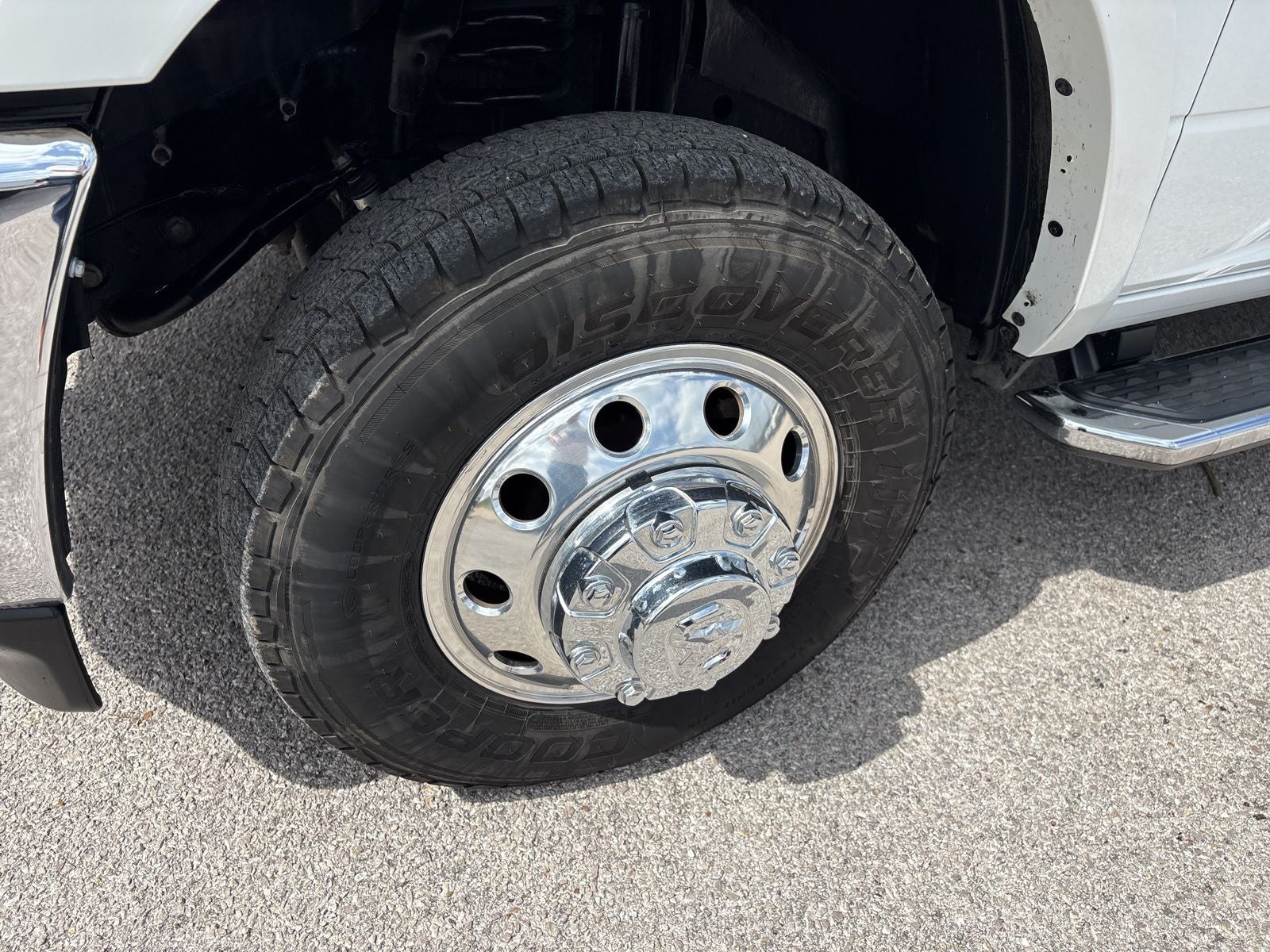 2022 RAM Ram 3500 Laramie Crew Cab 4x4 8' Box