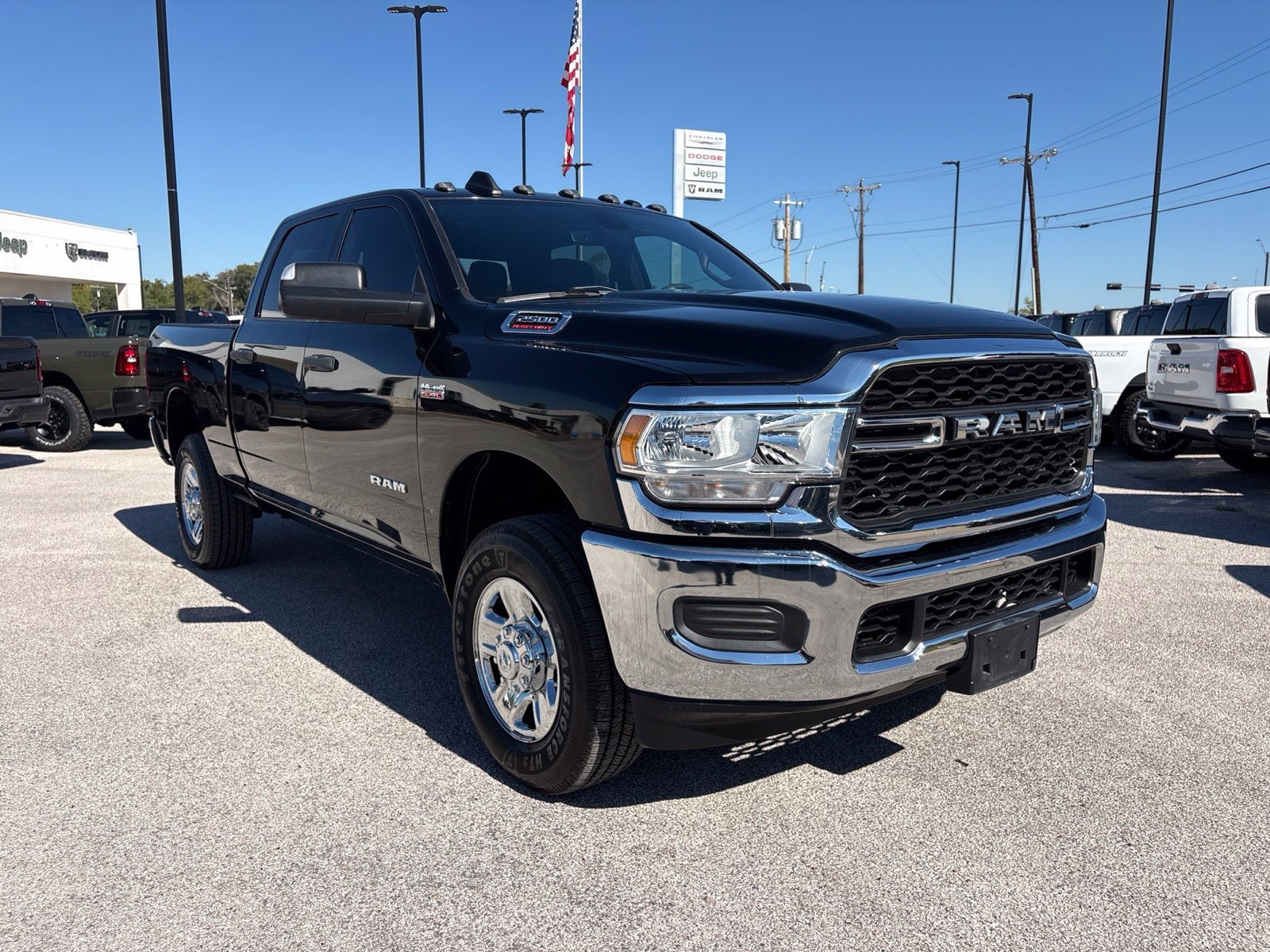 2022 RAM Ram 2500 Tradesman Crew Cab 4x4 6'4' Box