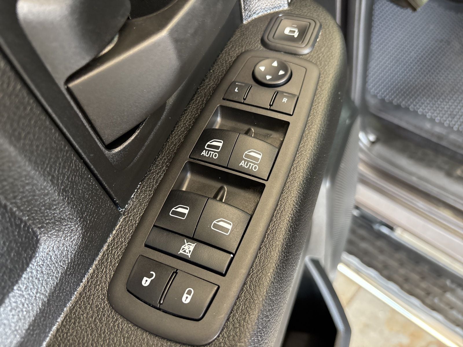 2024 RAM Ram 2500 Tradesman Crew Cab 4x4 6'4' Box