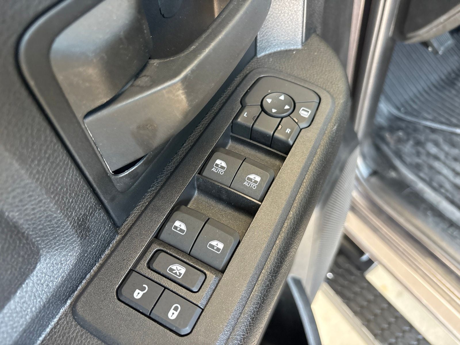 2025 RAM Ram 2500 Tradesman Crew Cab 4x4 6'4' Box