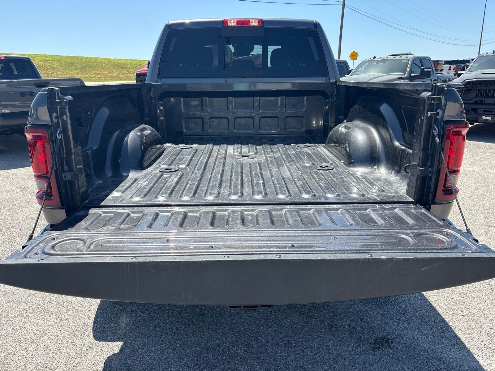 2025 RAM Ram 2500 Tradesman Crew Cab 4x4 6'4' Box