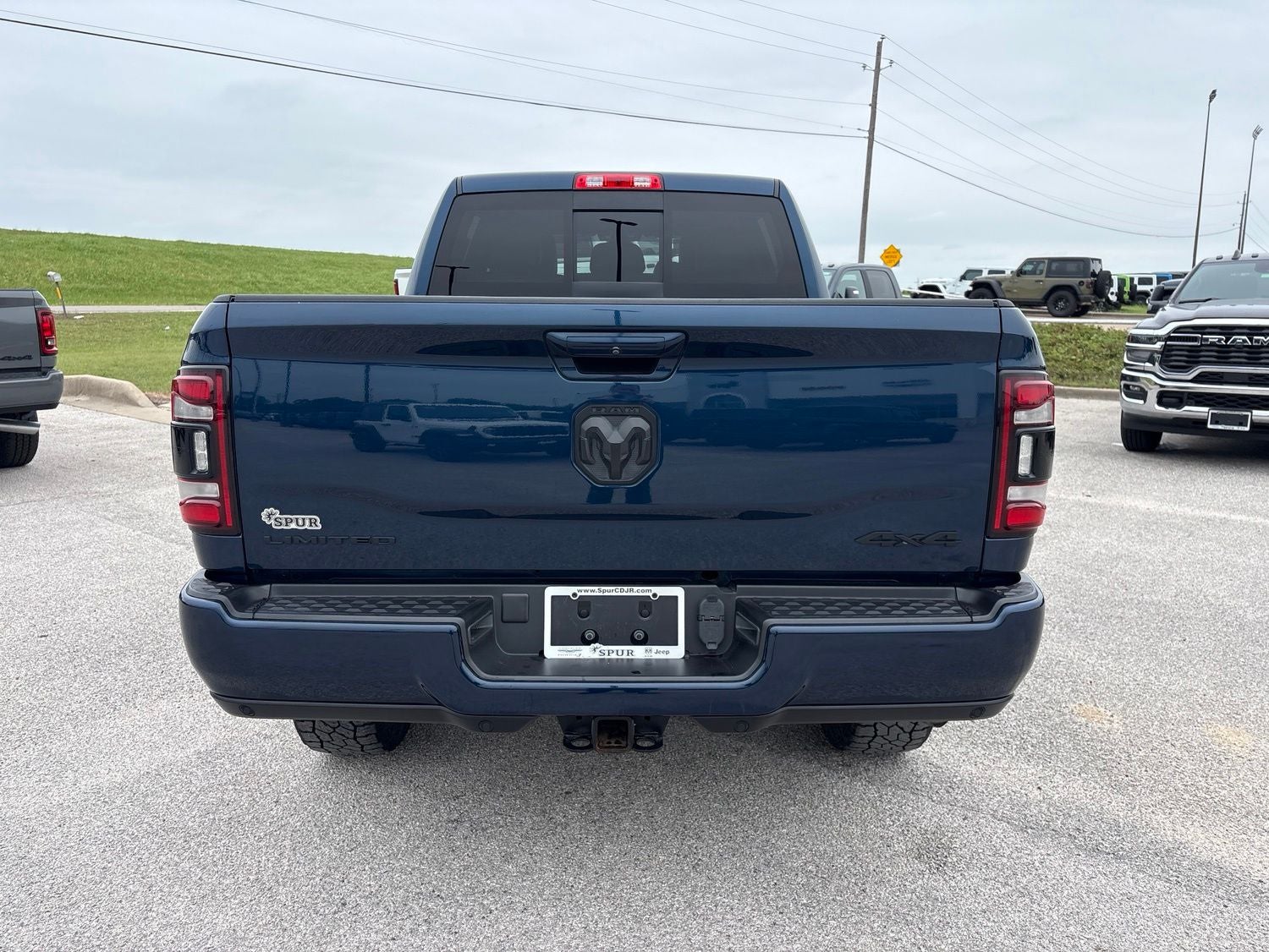 2022 RAM Ram 2500 Limited Mega Cab 4x4 6'4' Box