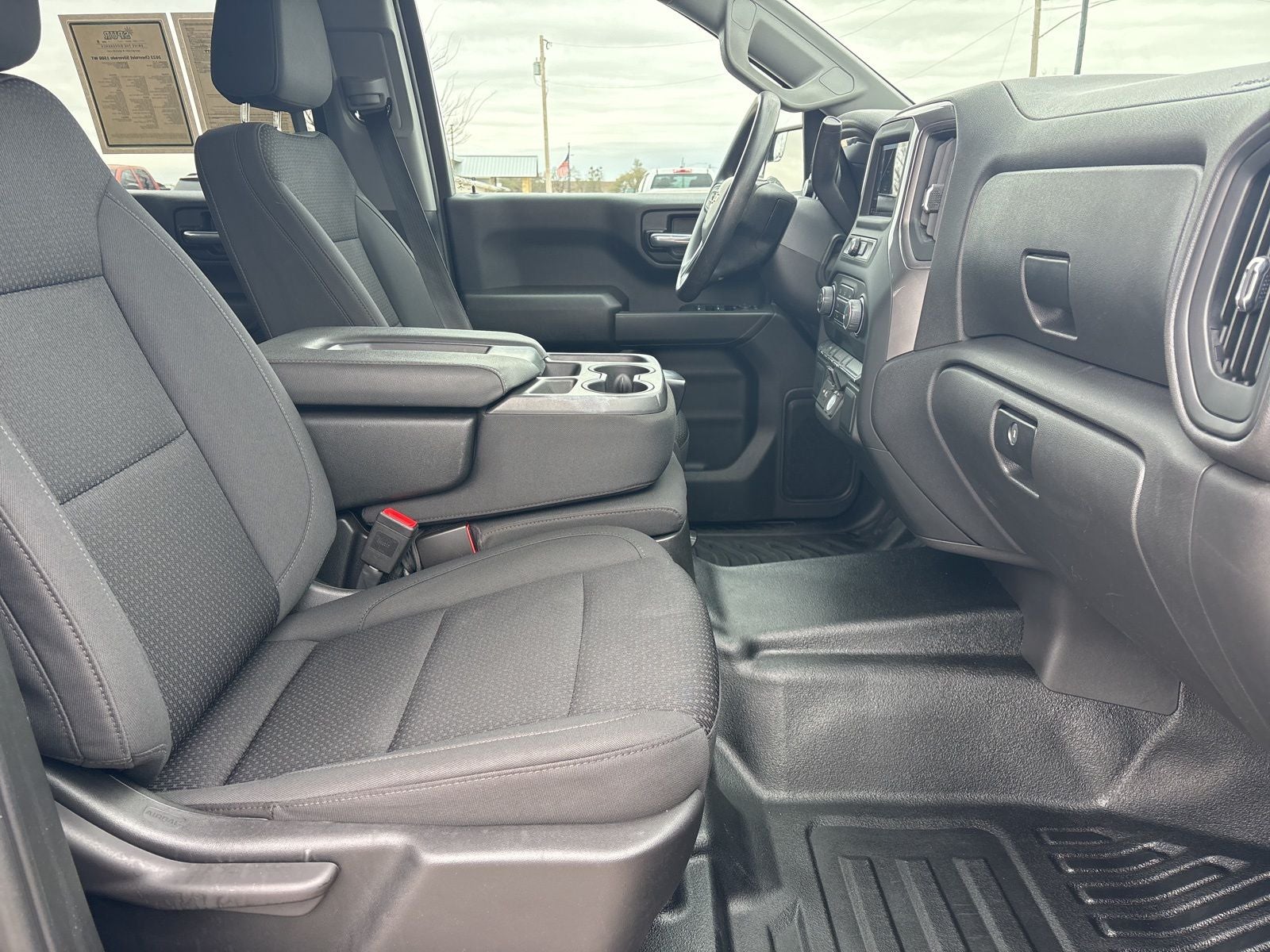 2023 Chevrolet Silverado 1500 4WD Crew Cab Short Bed WT