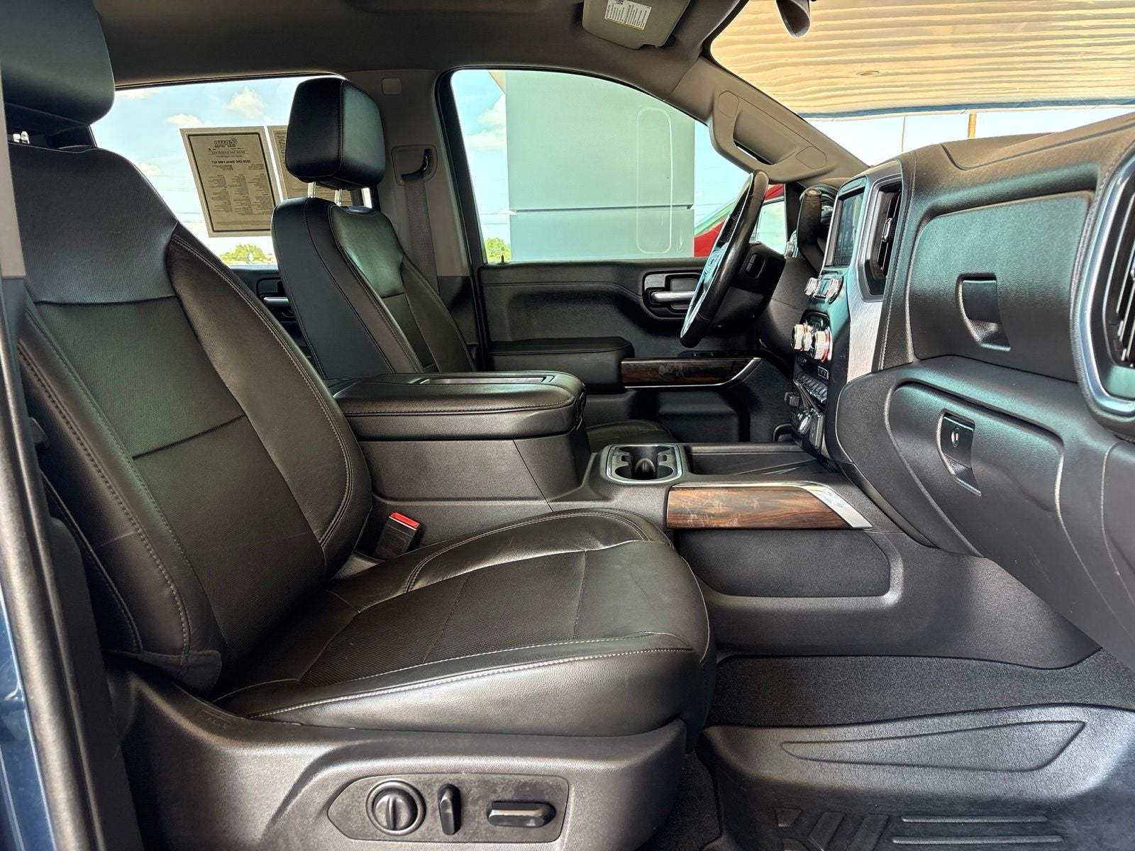 2020 GMC Sierra 1500 2WD Crew Cab Short Box SLT