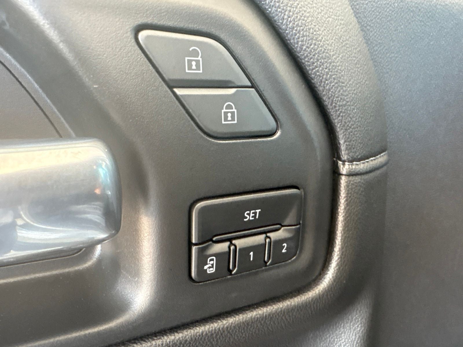 2020 GMC Sierra 1500 4WD Crew Cab Short Box Denali