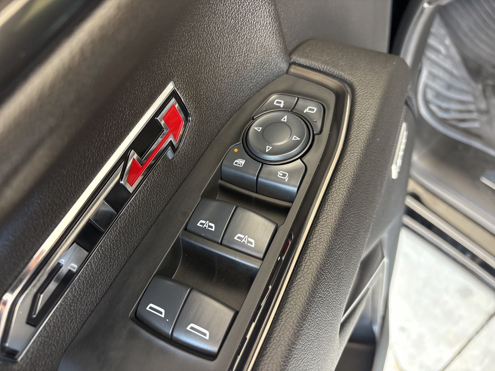 2024 GMC Sierra 1500 4WD Crew Cab Short Box AT4