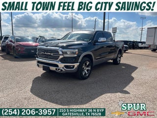 2020 RAM 1500 Laramie Crew Cab 4x4 5'7" Box