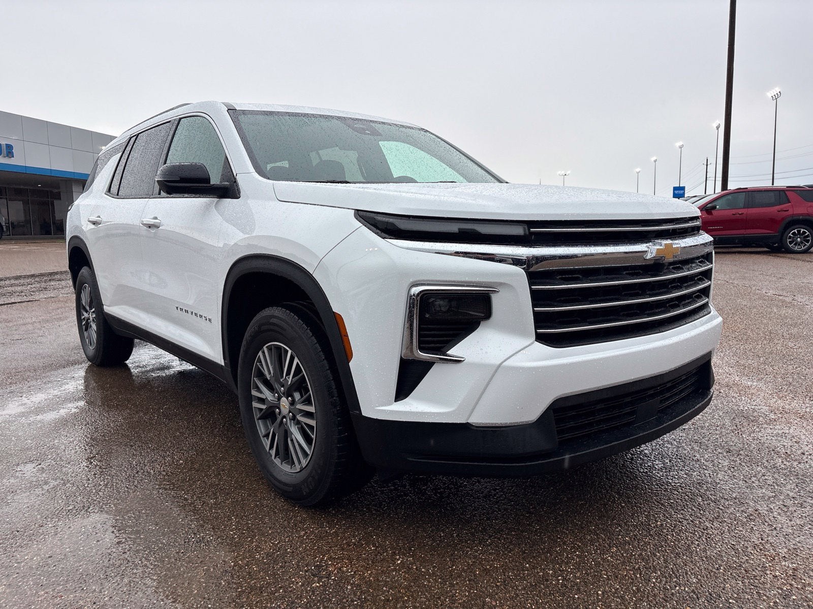 2024 Chevrolet Traverse LT
