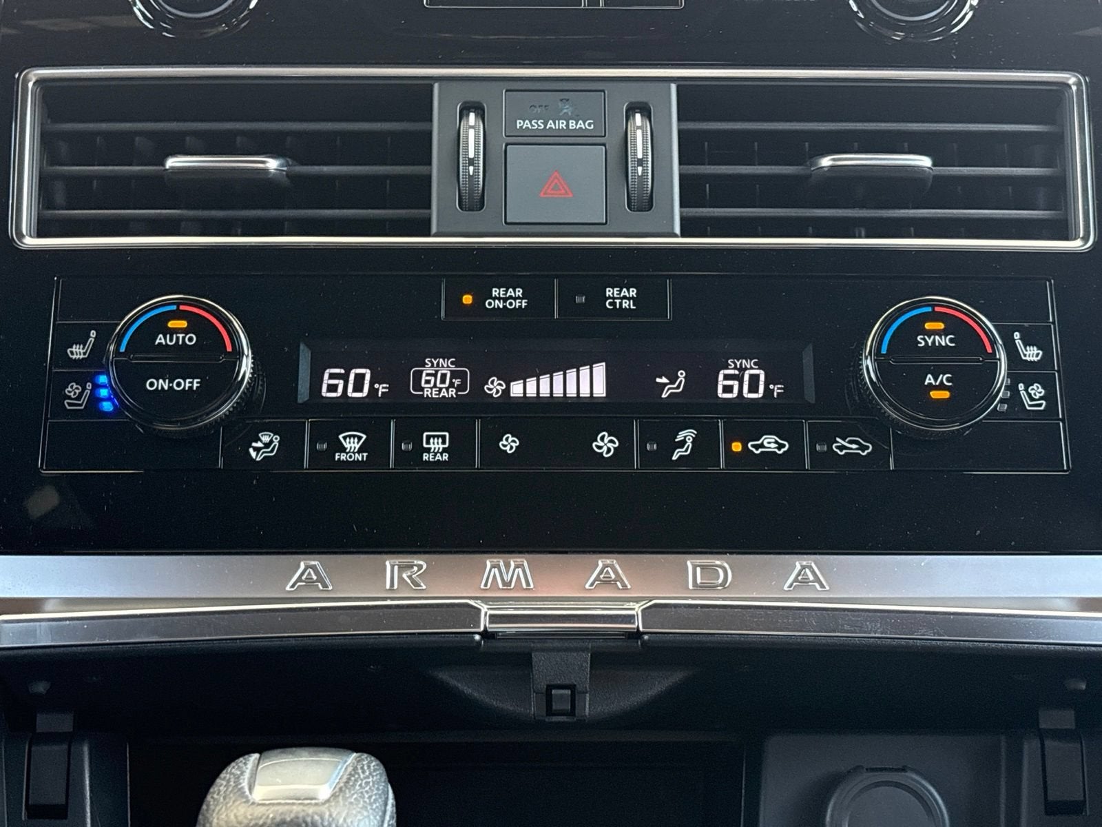 2024 Nissan Armada Platinum 2WD