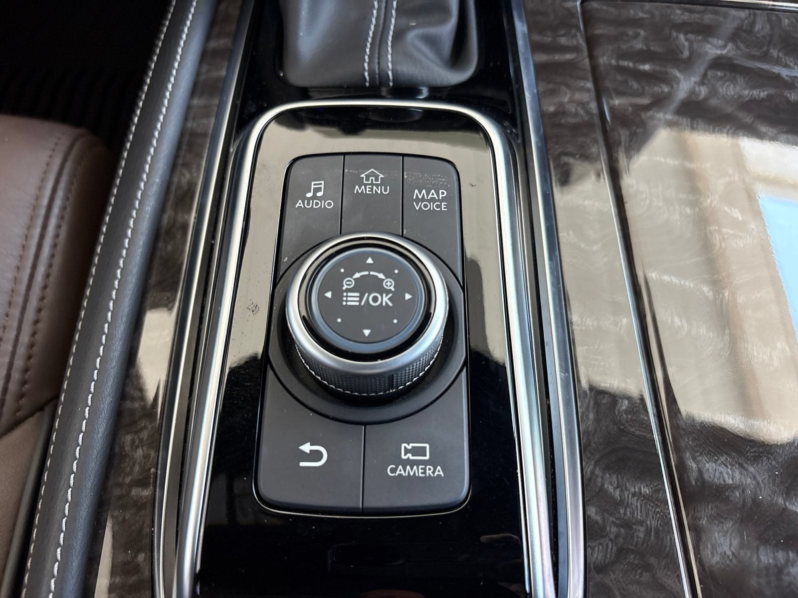 2024 Nissan Armada Platinum 2WD