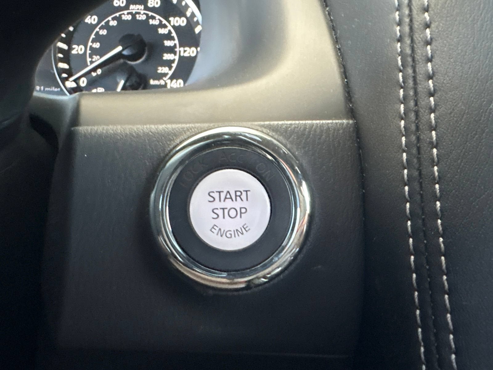 2024 Nissan Armada Platinum 2WD