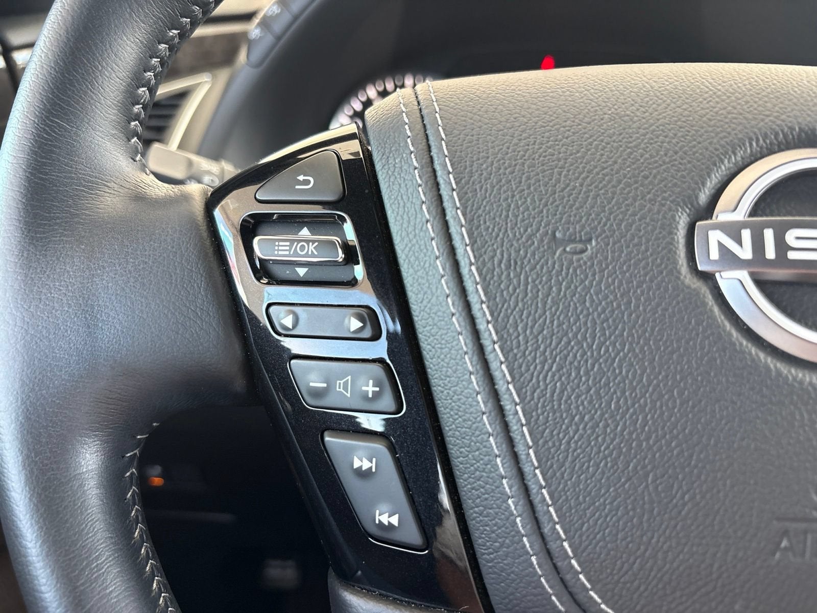 2024 Nissan Armada Platinum 2WD
