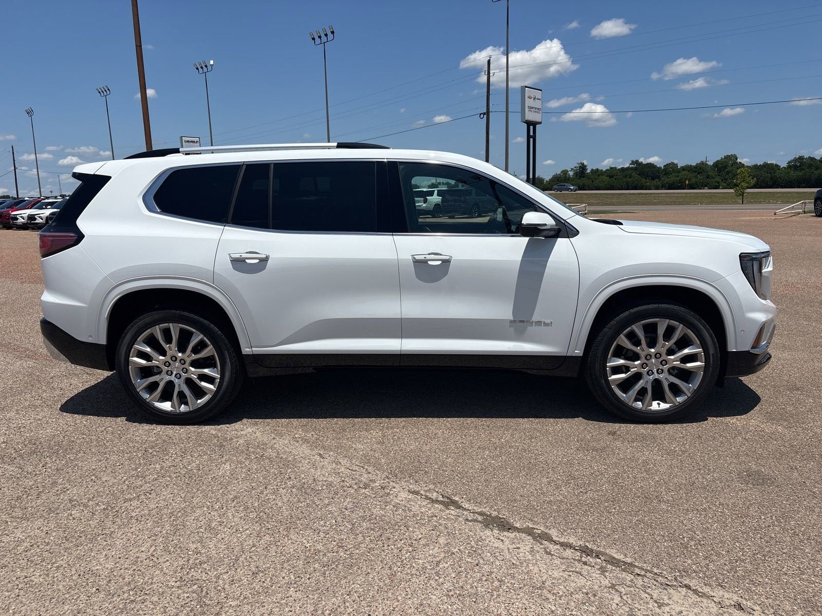 2026 GMC Acadia Denali