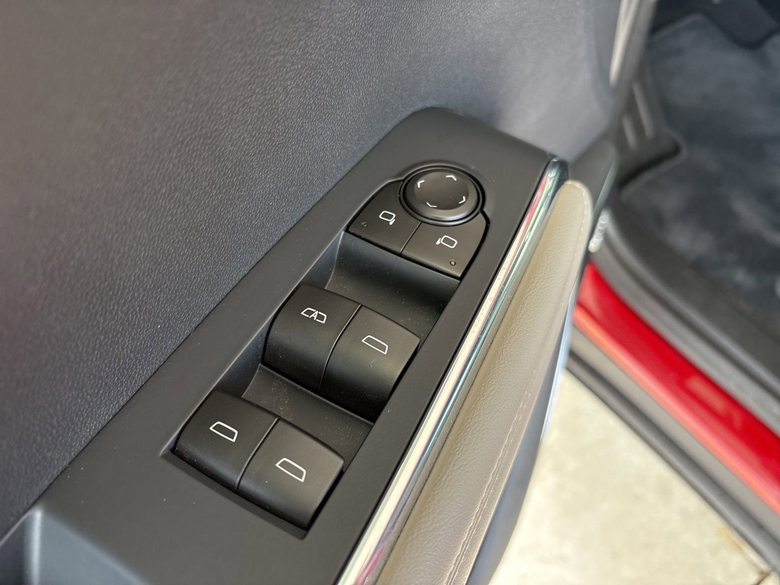 2026 GMC Acadia Elevation - Photo 11