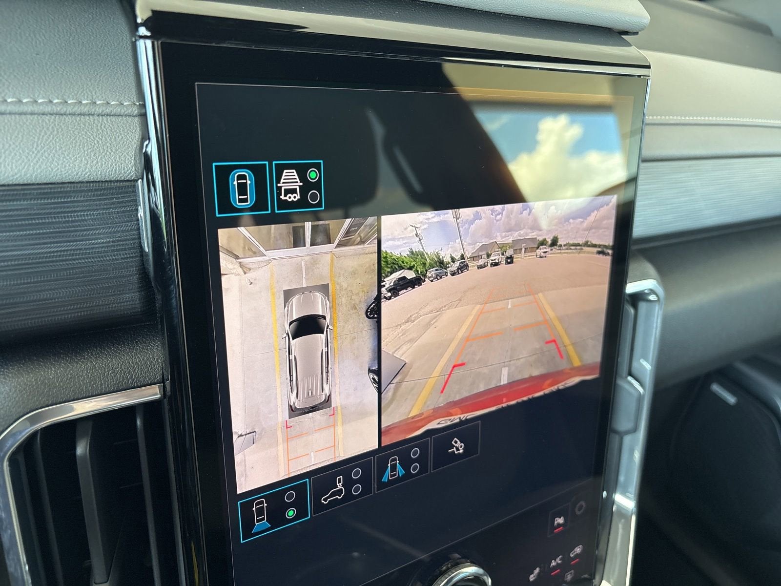 2026 GMC Acadia Elevation - Photo 42