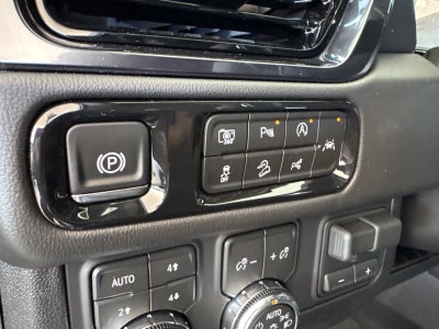 2027 GMC Yukon AT4