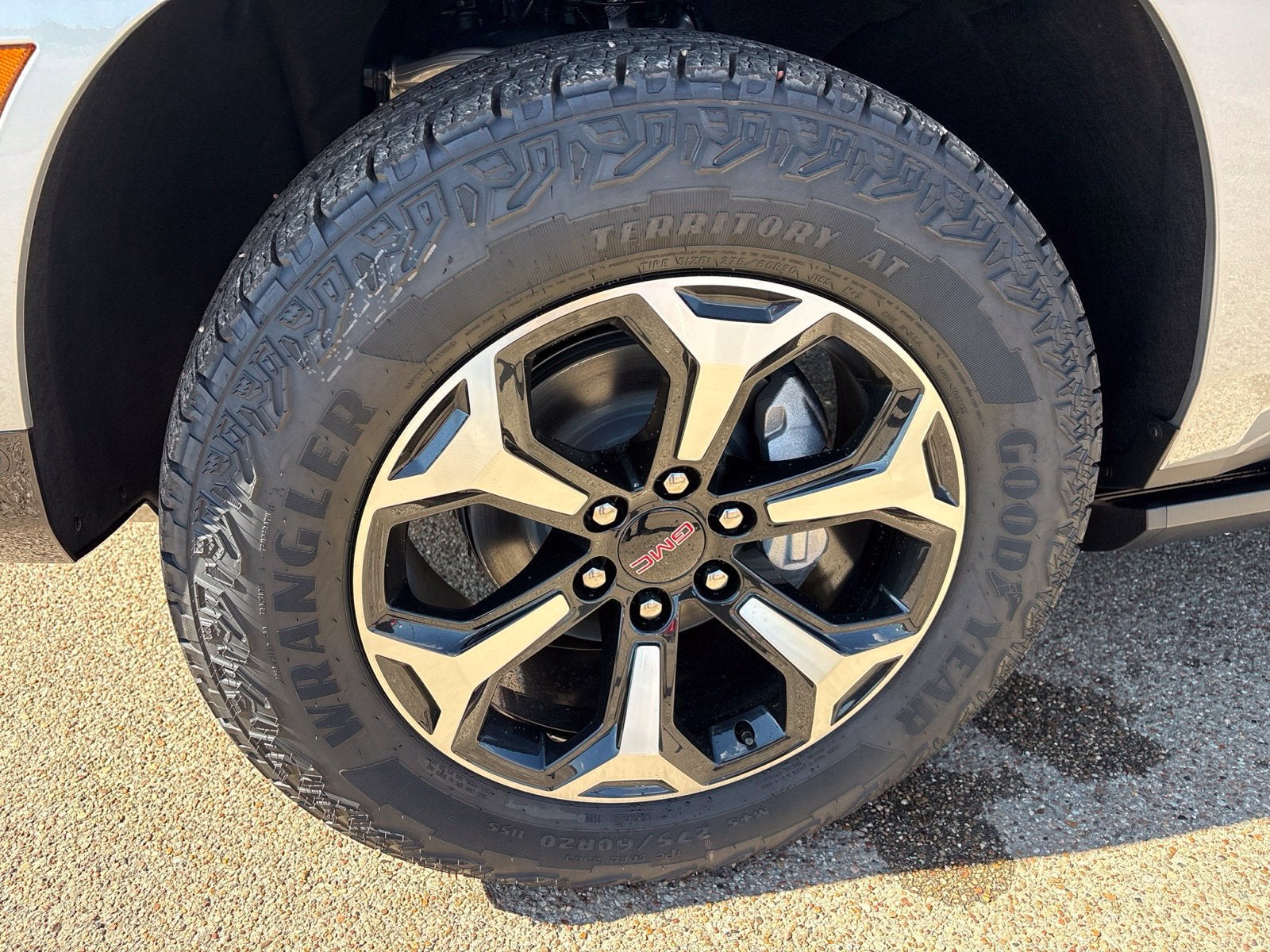 2027 GMC Yukon AT4