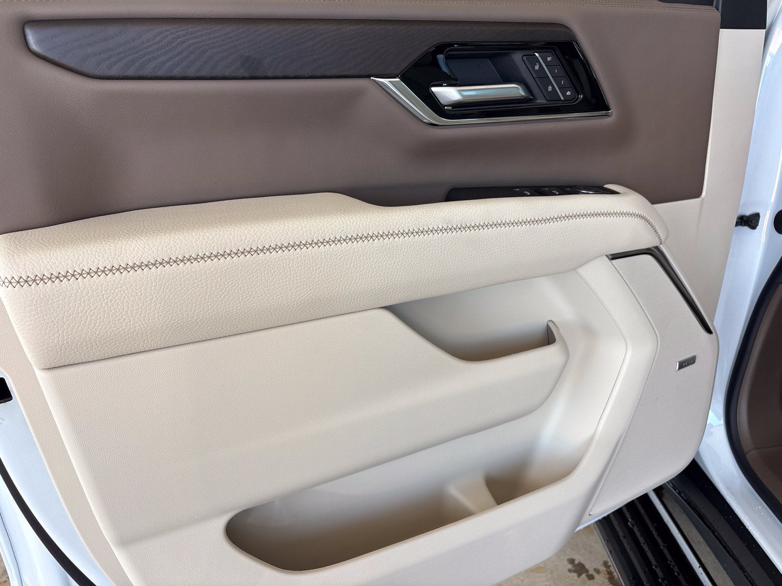 2027 GMC Yukon Denali