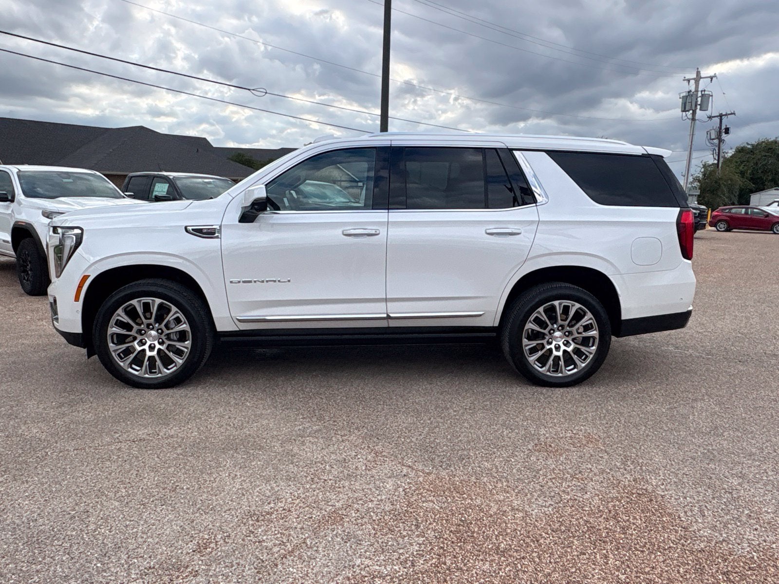 2025 GMC Yukon Denali