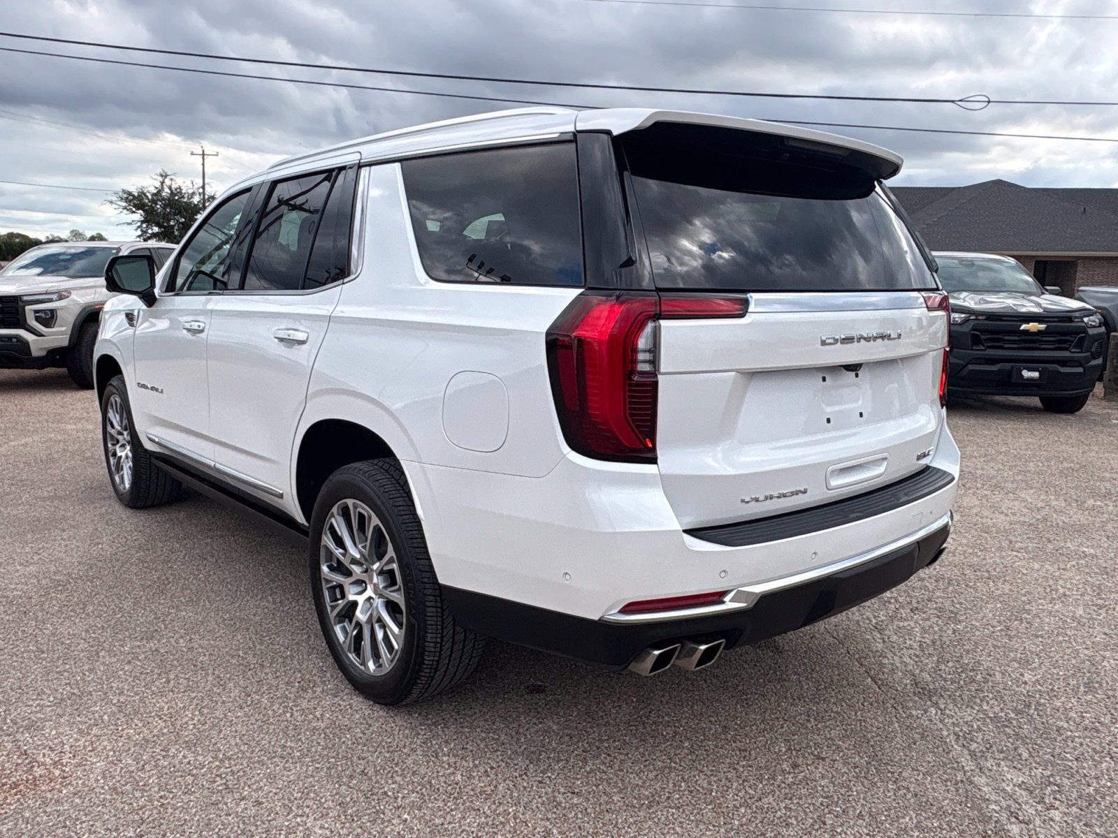 2025 GMC Yukon Denali