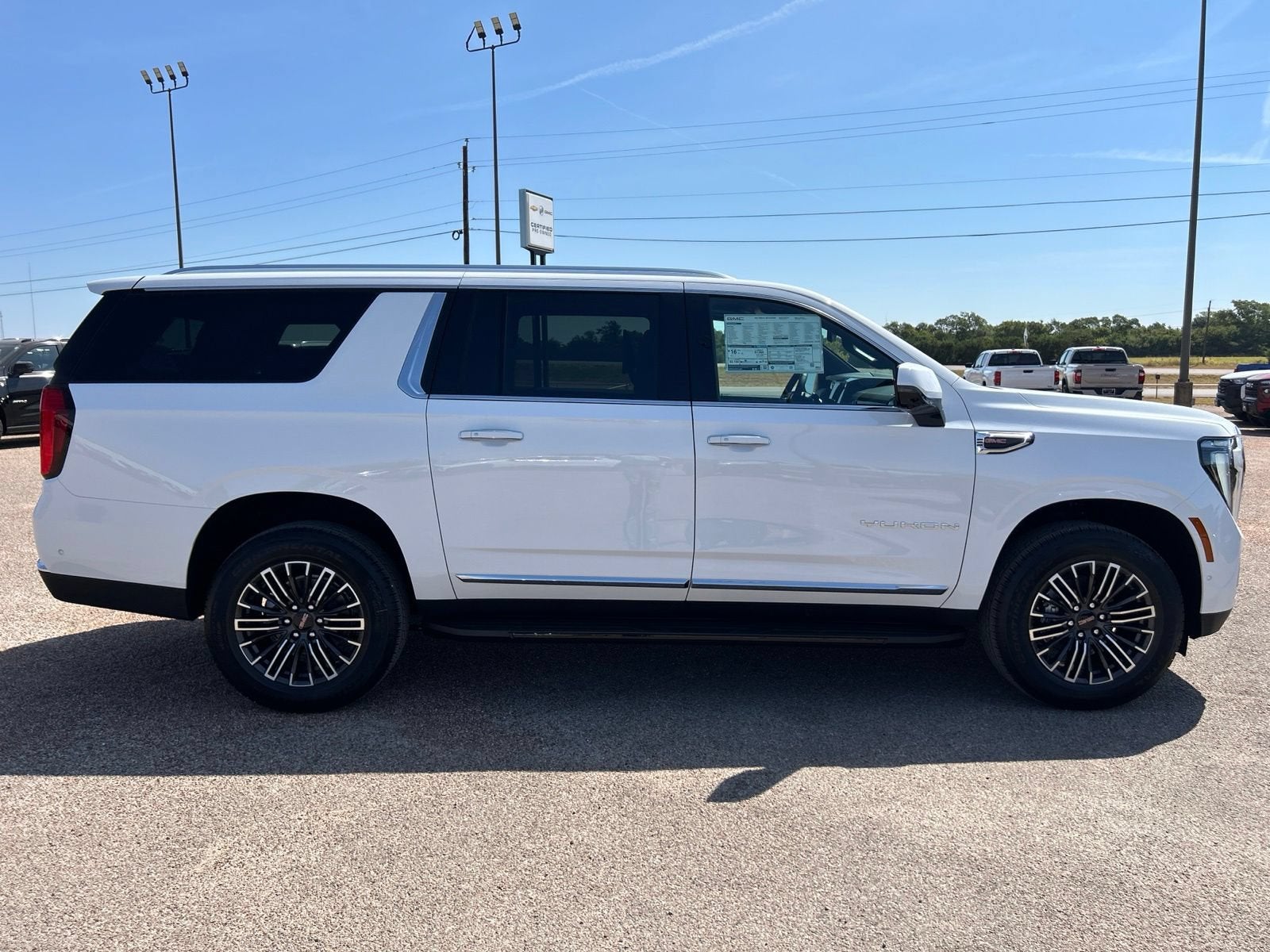 2026 GMC Yukon XL Elevation