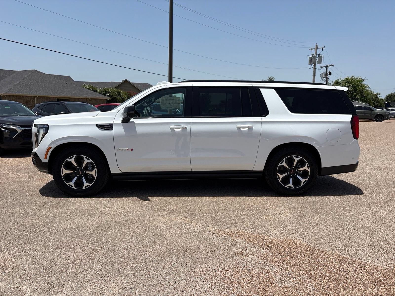 2026 GMC Yukon XL AT4