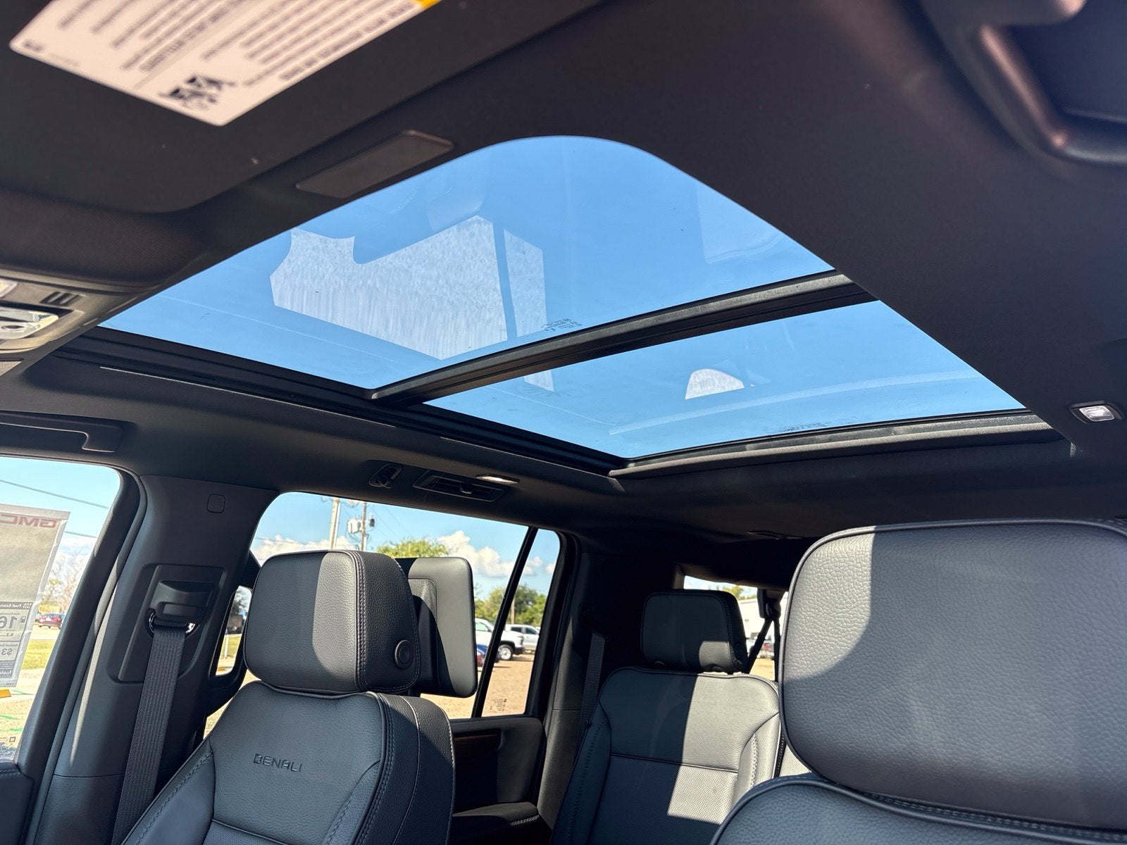 2027 GMC Yukon XL Denali