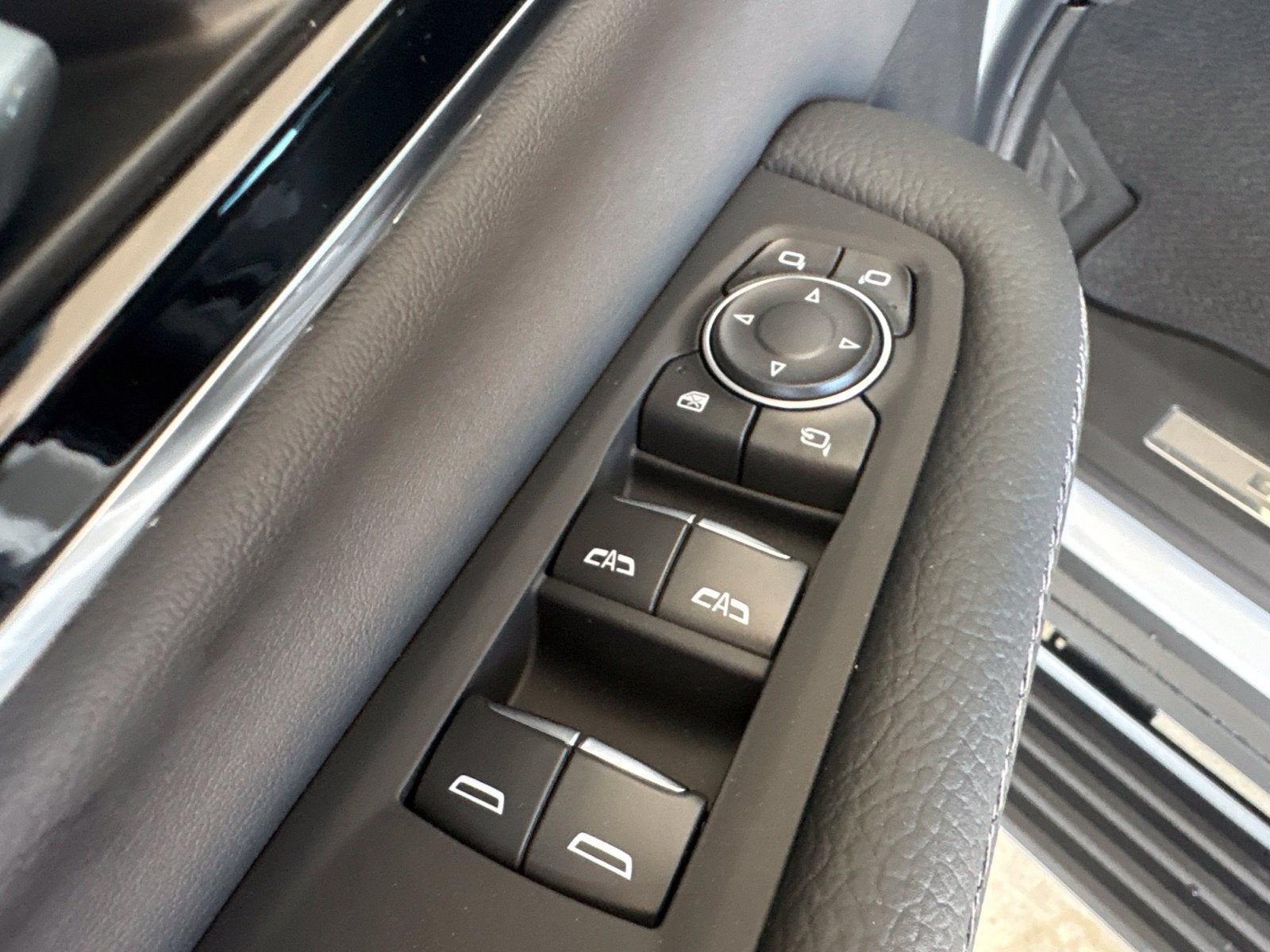 2027 GMC Yukon XL Denali