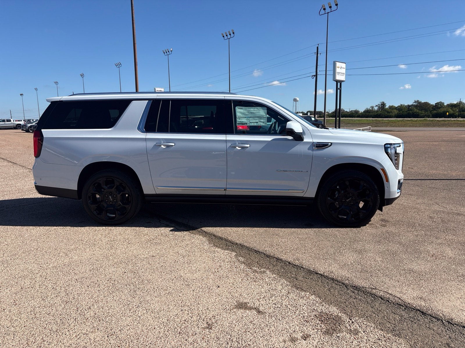 2027 GMC Yukon XL Denali