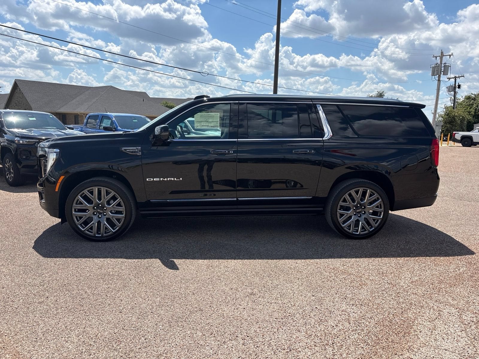 2026 GMC Yukon XL Denali Ultimate